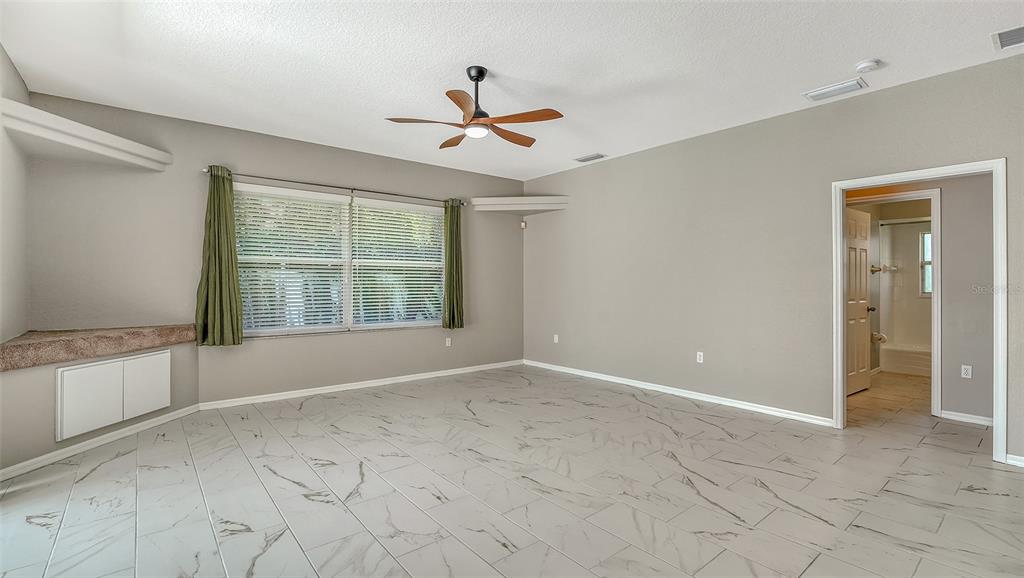 4010 Green Tree Avenue Sarasota, FL 34233 - Photo 15 of 36