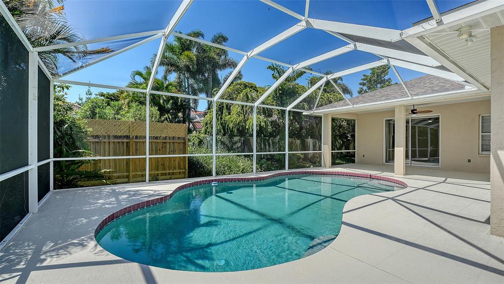 4010 Green Tree Avenue Sarasota, FL 34233 - Photo 35 of 36