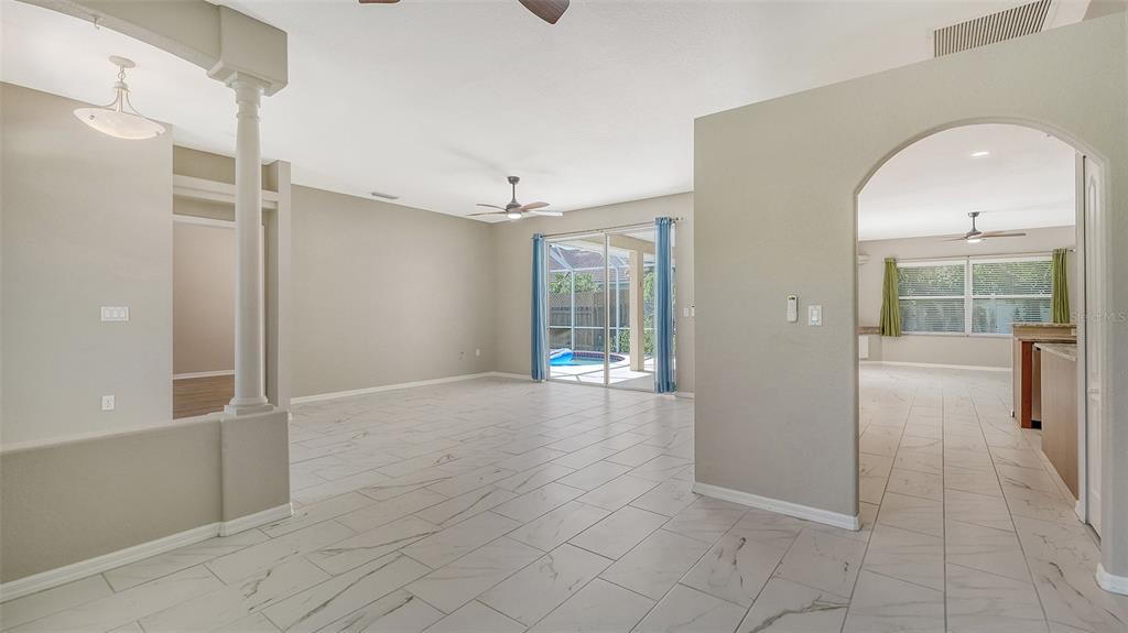 4010 Green Tree Avenue Sarasota, FL 34233 - Photo 7 of 36