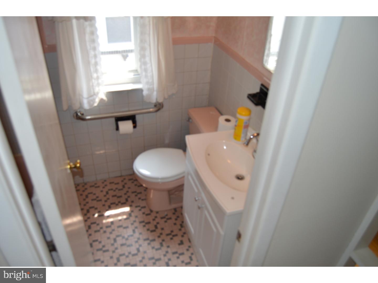 405 W Road Ridley Park, PA 19078 - Photo 13 of 21