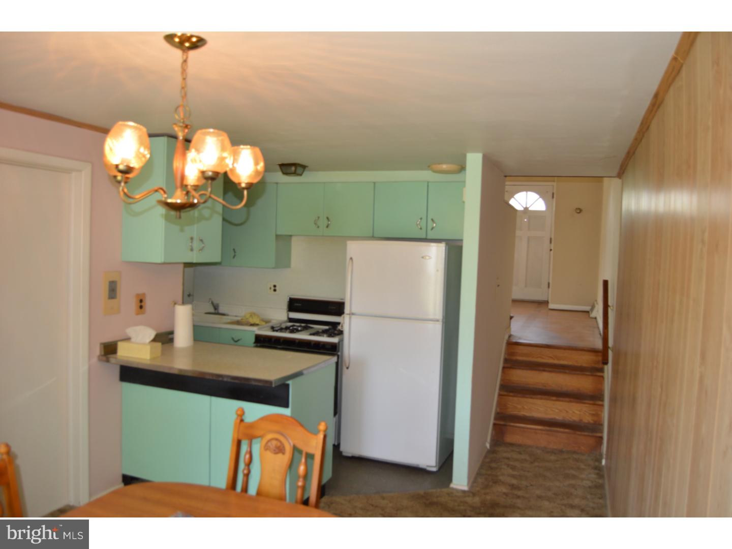 405 W Road Ridley Park, PA 19078 - Photo 6 of 21