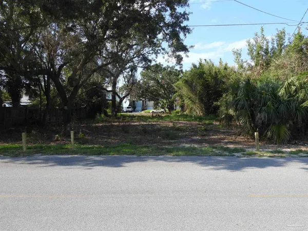 $194,000 | 3150 Linden Avenue, Gulf Breeze, FL 32563