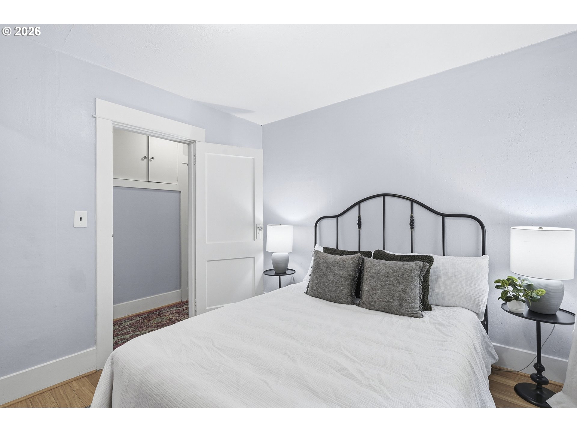 7464 Southwest 53rd Avenue Portland, OR 97219 - Photo 15 of 32