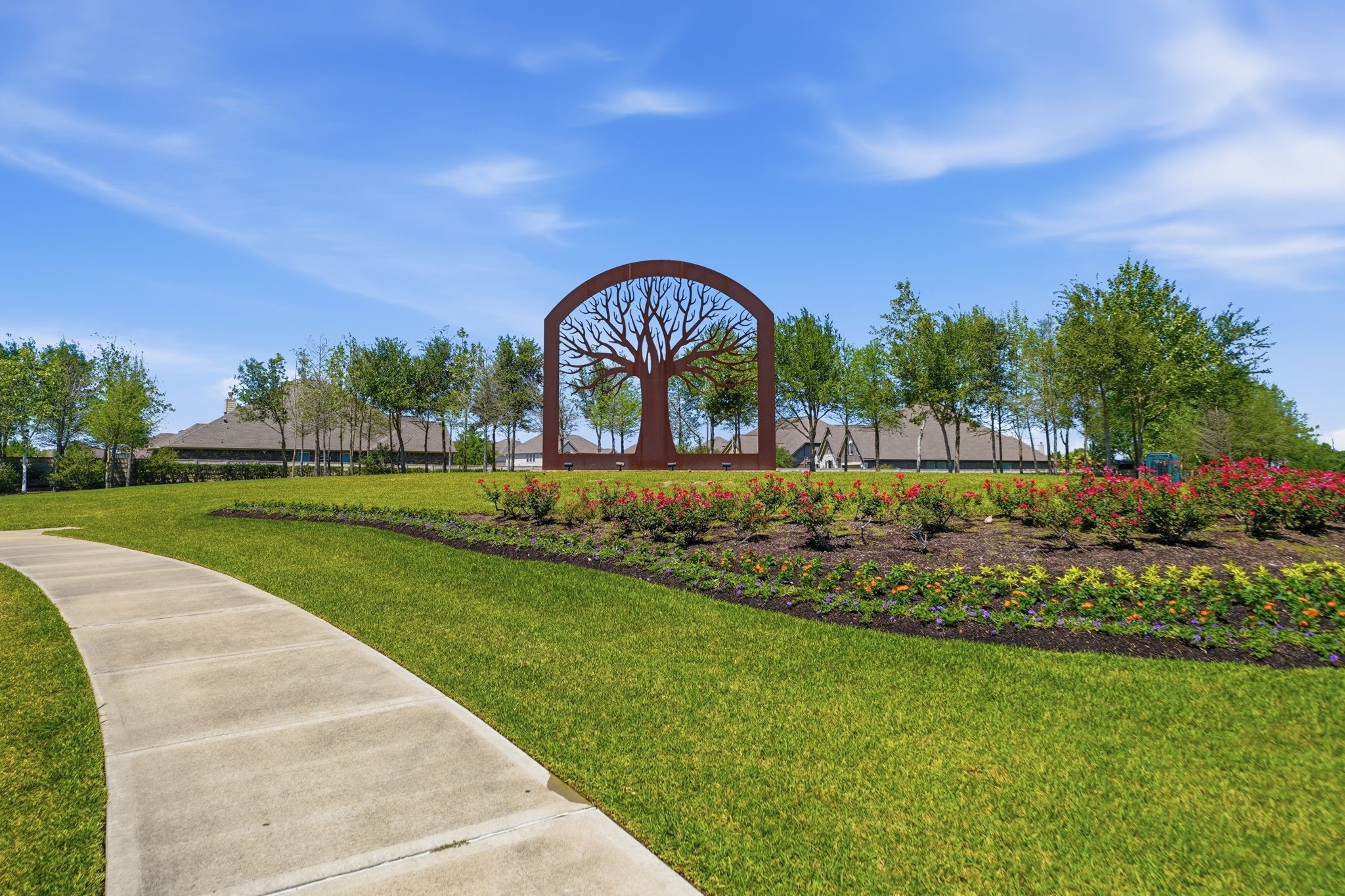 13207 Alcott Forest Lane Rosharon, TX 77583 - Photo 33 of 44 The community areas are beautifully landscaped.