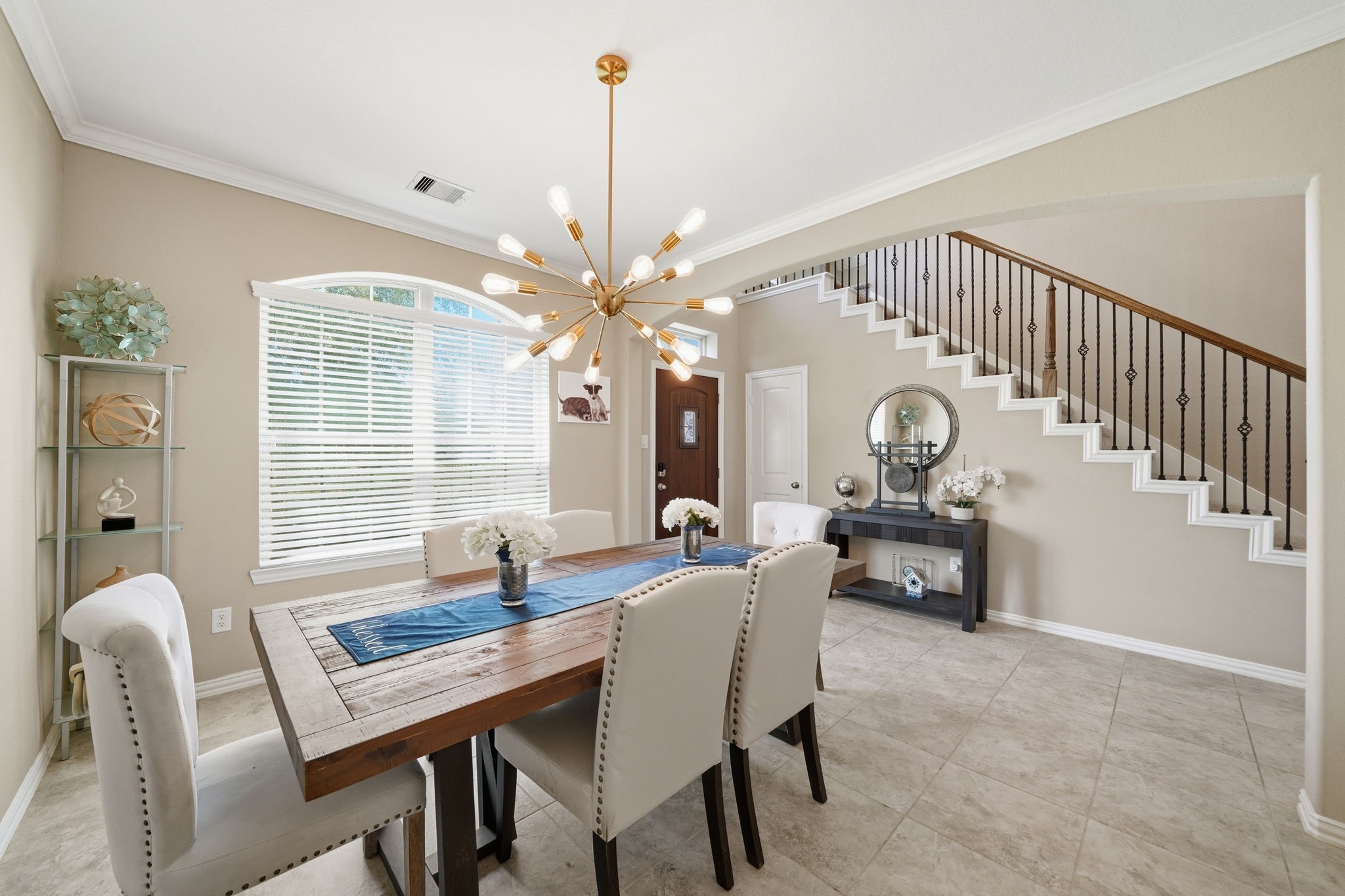 13207 Alcott Forest Lane Rosharon, TX 77583 - Photo 8 of 44 Large formal dining area can accommodate all of your friends and family.