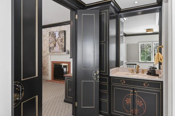 $3,900,000 | 3 Canter Lane, Cape Elizabeth, ME 04107