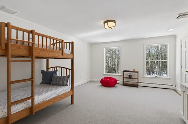 $3,900,000 | 3 Canter Lane, Cape Elizabeth, ME 04107