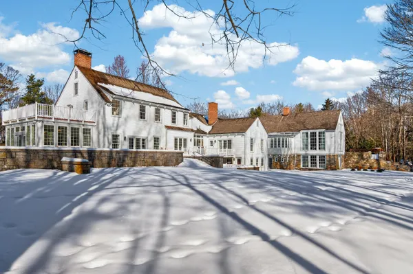 $3,900,000 | 3 Canter Lane, Cape Elizabeth, ME 04107