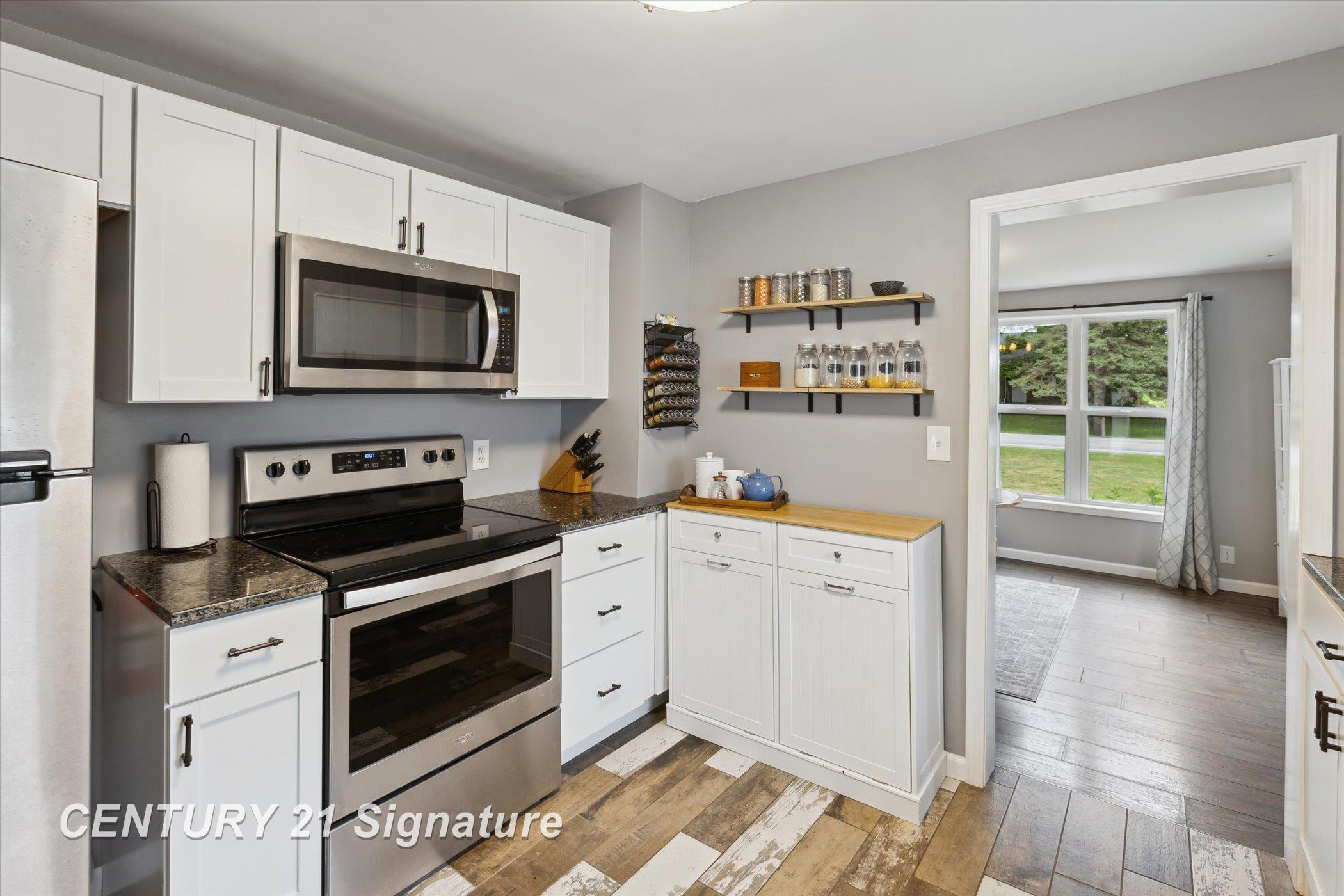 6357 Mackinaw Road Saginaw, MI 48604 - Photo 15 of 46 50181088-7a4981ce-5afa-44b5-ab35-f29456790164.JPG