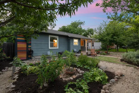 $525,000 | 5802 Chesterfield Avenue, Austin, TX 78752