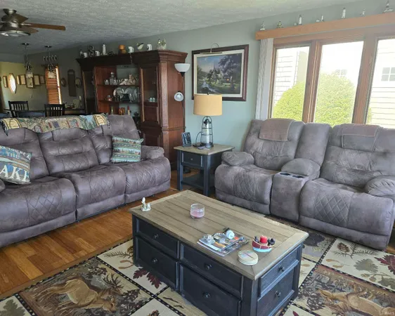 $499,000 | 5889 North Stahl Road, Monon, IN 47959