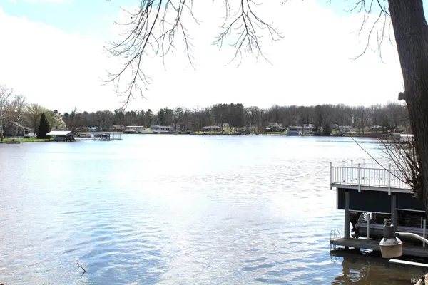 $499,000 | 5889 North Stahl Road, Monon, IN 47959