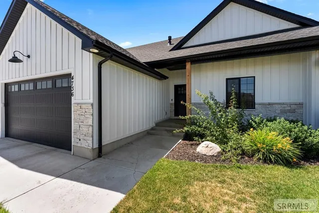 $589,000 | 4736 South Thunder Drive, Ammon, ID 83406