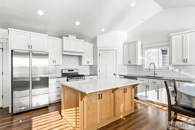 $589,000 | 4736 South Thunder Drive, Ammon, ID 83406