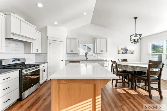 $589,000 | 4736 South Thunder Drive, Ammon, ID 83406