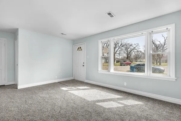 $159,000 | 423 176th Court, Hammond, IN 46324