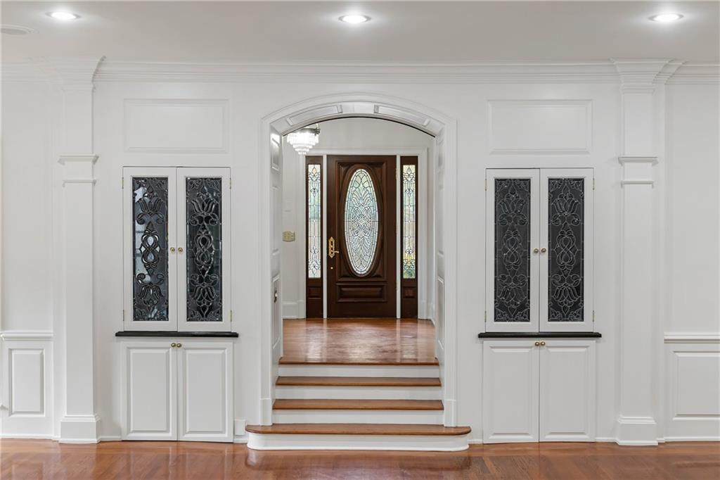 3212 Arden Road Northwest Atlanta, GA 30305 - Photo 11 of 57