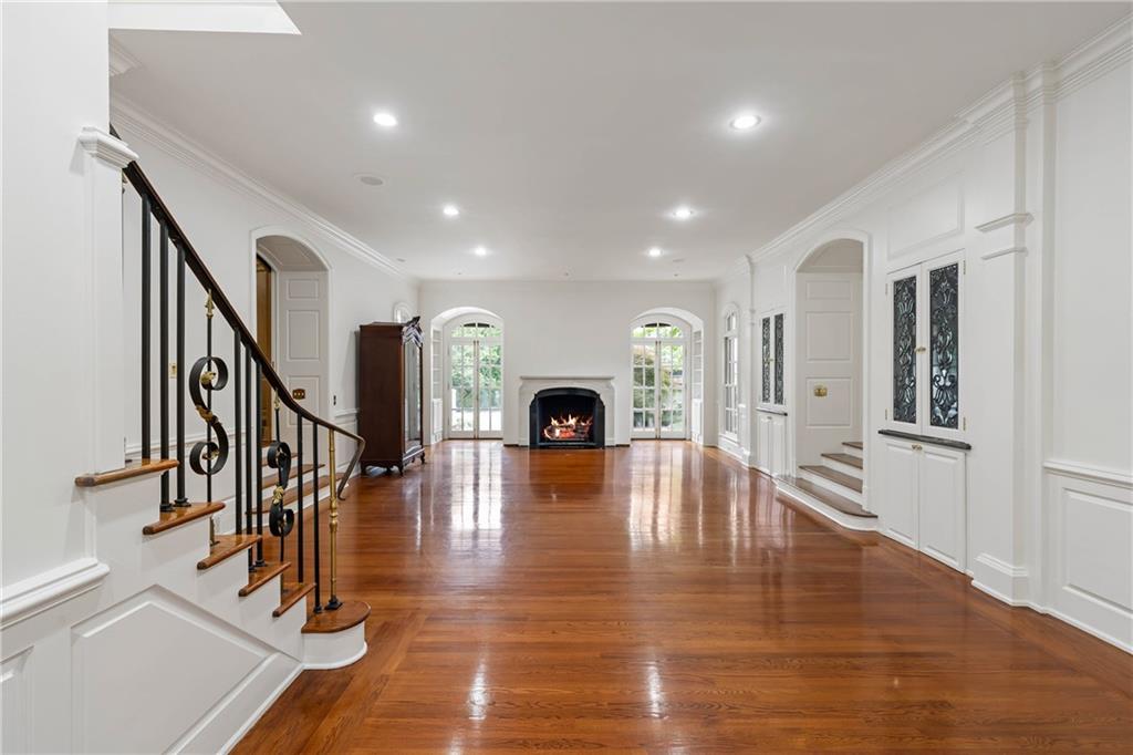 3212 Arden Road Northwest Atlanta, GA 30305 - Photo 6 of 57