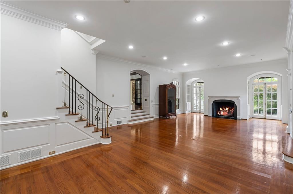 3212 Arden Road Northwest Atlanta, GA 30305 - Photo 9 of 57