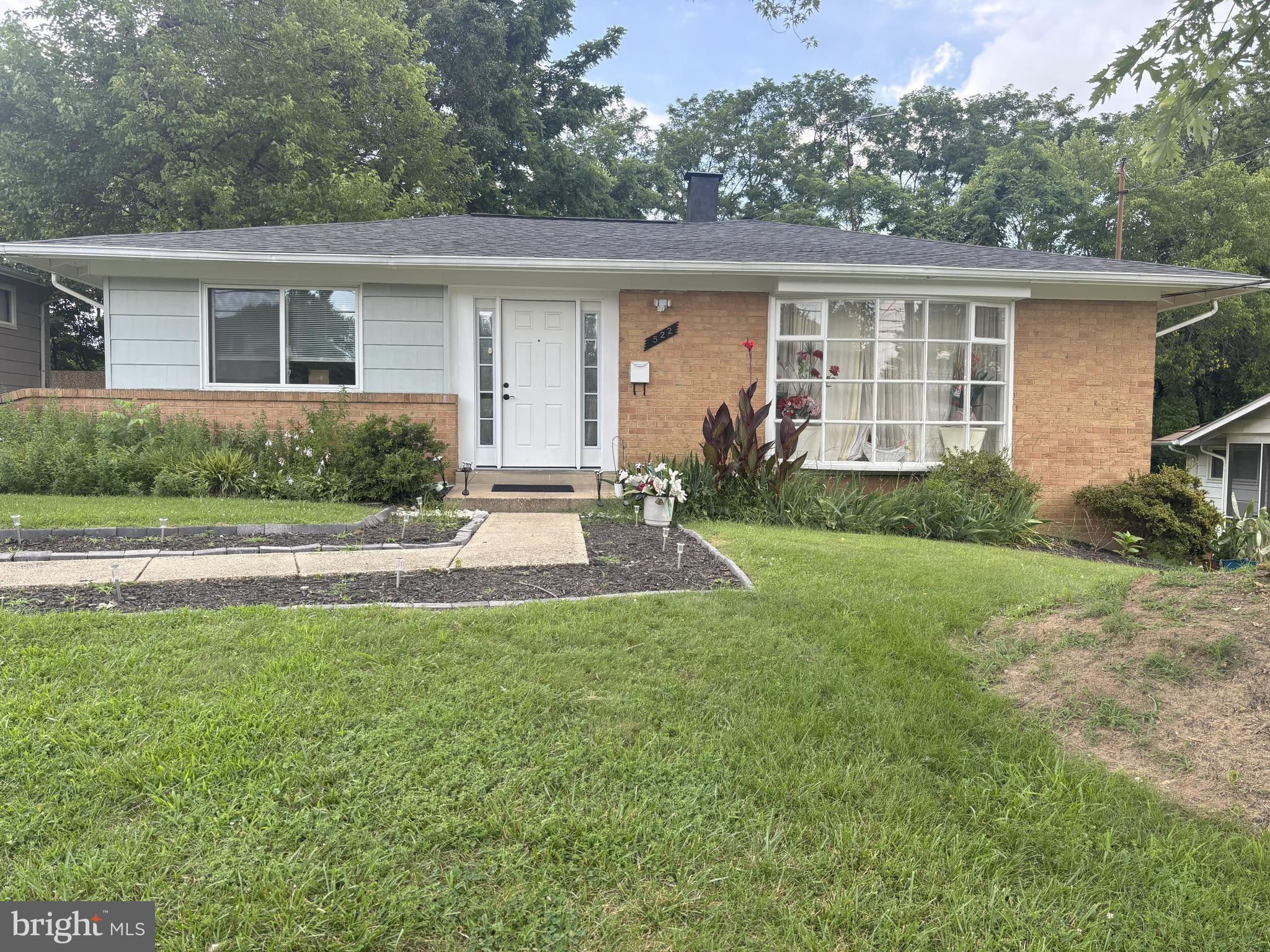 522 East Indian Spring Drive Silver Spring, MD 20901 - Photo 1 of 46 Gallery Image 1