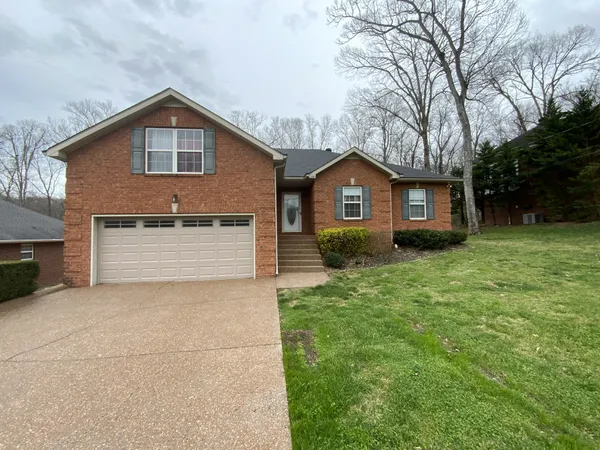 $2,195 | 521 Spring Hill Drive, Smyrna, TN 37167