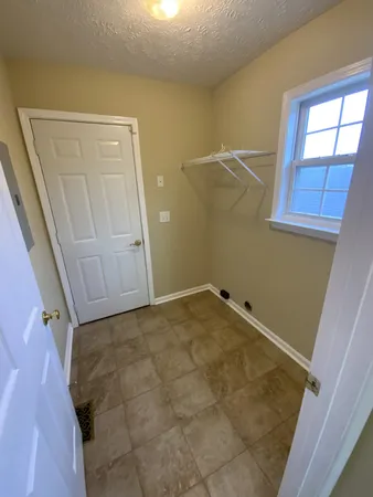 $2,195 | 521 Spring Hill Drive, Smyrna, TN 37167