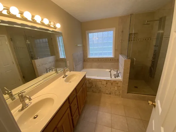 $2,195 | 521 Spring Hill Drive, Smyrna, TN 37167