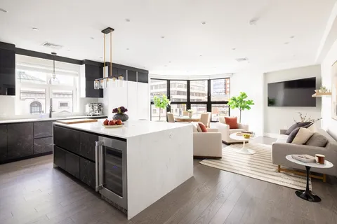 $2,998,008 | 69 Walnut Street, Unit 4, Brookline, MA 02445