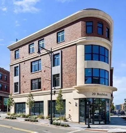 $2,998,008 | 69 Walnut Street, Unit 4, Brookline, MA 02445
