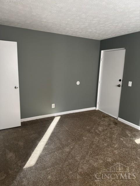 6285 Cheviot Road Cincinnati, OH 45247 - Photo 14 of 17