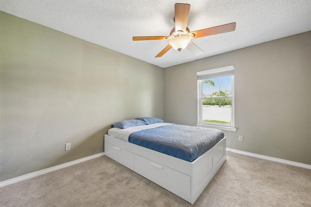 1300 Rock Ridge Road Lucas, TX 75002 - Photo 14 of 27