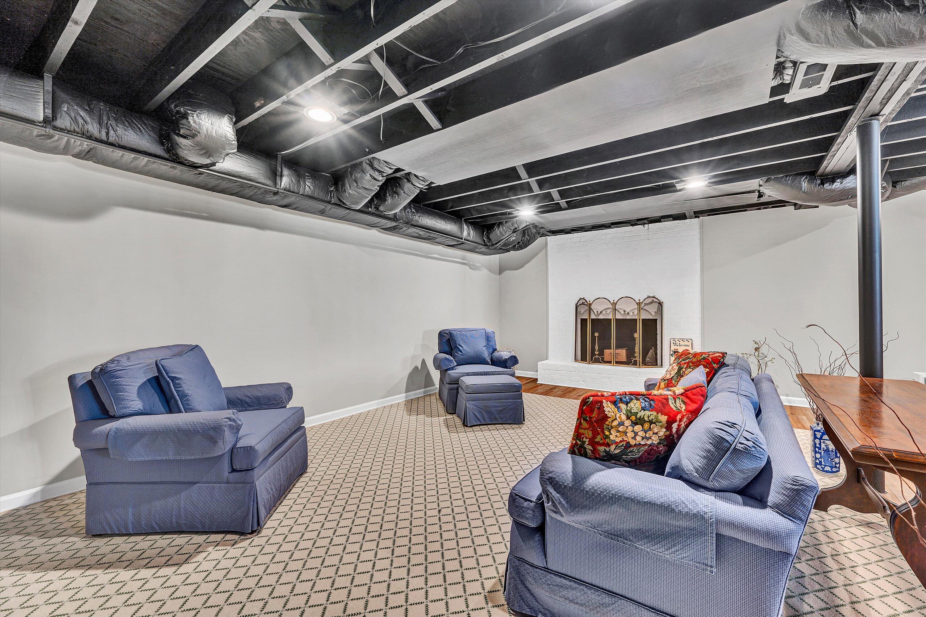 2312 Kipling Street Southwest Roanoke, VA 24018 - Photo 33 of 52 33-SGP-03414