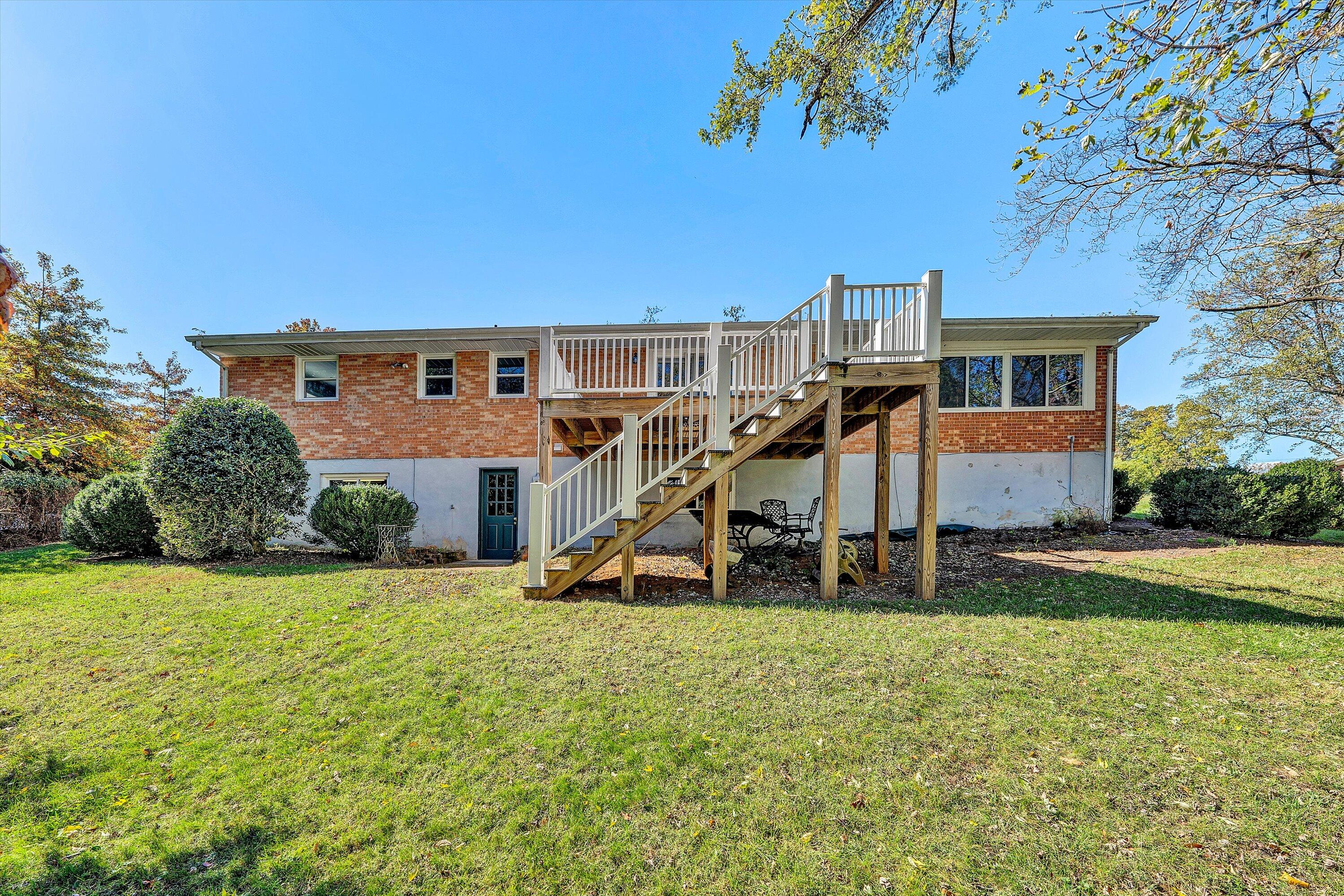 2312 Kipling Street Southwest Roanoke, VA 24018 - Photo 43 of 52 a view of a house with a yard