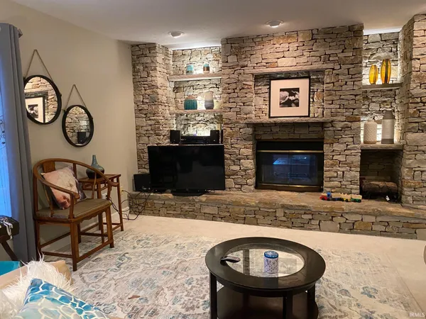 $3,495 | 2206 East Autumn Drive, Bloomington, IN 47401