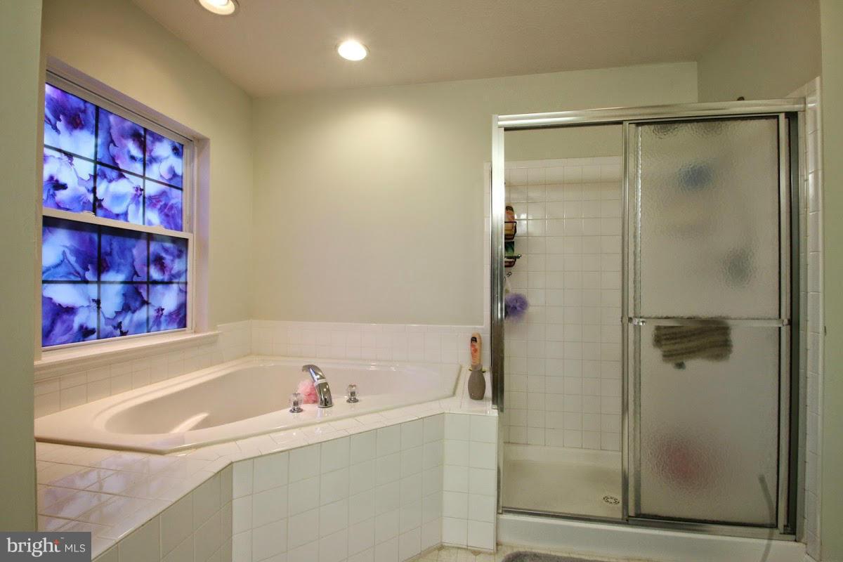 708 Walnut Grove Road Baltimore, MD 21221 - Photo 26 of 30 Bath