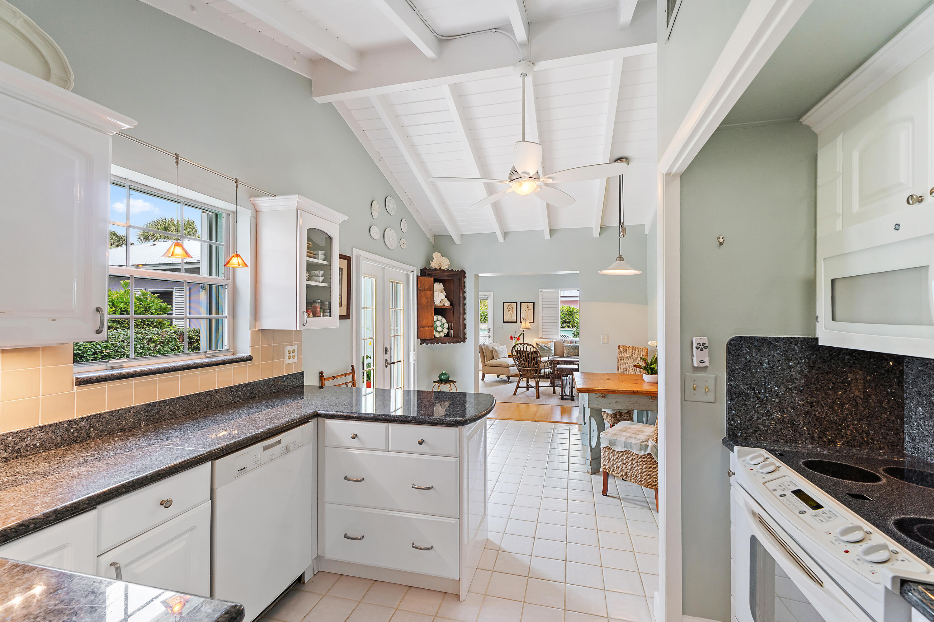 240 Celestial Way, Unit 2 Juno Beach, FL 33408 - Photo 22 of 58 Kitchen