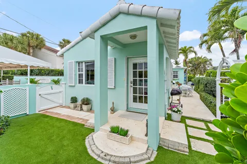 $1,185,000 | 240 Celestial Way, Unit 2, Juno Beach, FL 33408