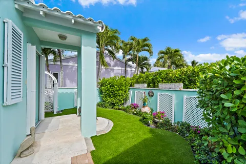 $1,185,000 | 240 Celestial Way, Unit 2, Juno Beach, FL 33408