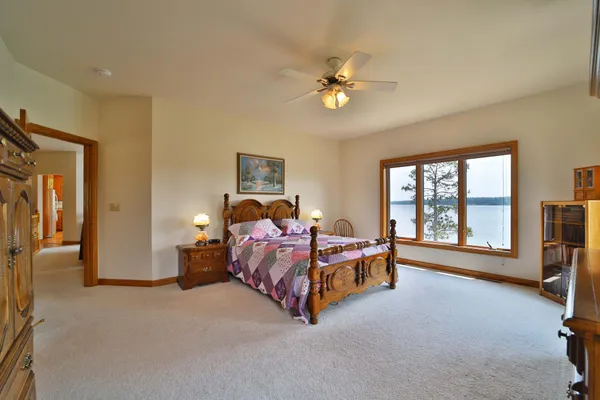 $1,500,000 | 10124 Timber Wolf Trail, Kabetogama, MN 56669