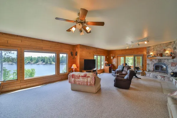 $1,500,000 | 10124 Timber Wolf Trail, Kabetogama, MN 56669