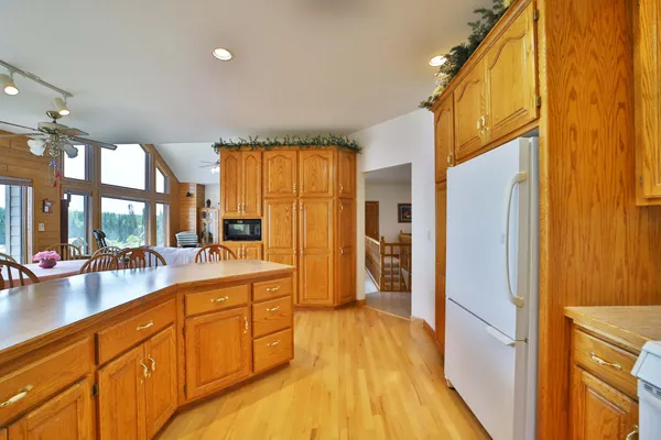 $1,500,000 | 10124 Timber Wolf Trail, Kabetogama, MN 56669