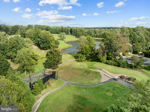 $415,000 | 12101 Green Leaf Court, Unit 102, Fairfax, VA 22033