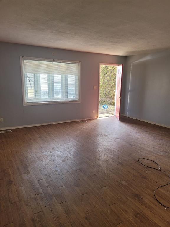 3658 Richelieu Road Indianapolis, IN 46226 - Photo 2 of 7 Gallery Image 2