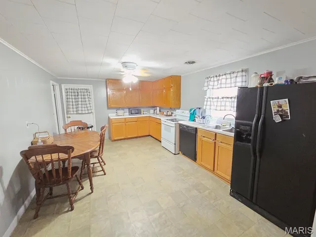 $107,900 | 605 North 5th Street, Canton, MO 63435