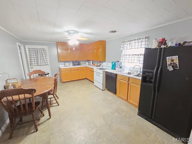 $107,900 | 605 North 5th Street, Canton, MO 63435