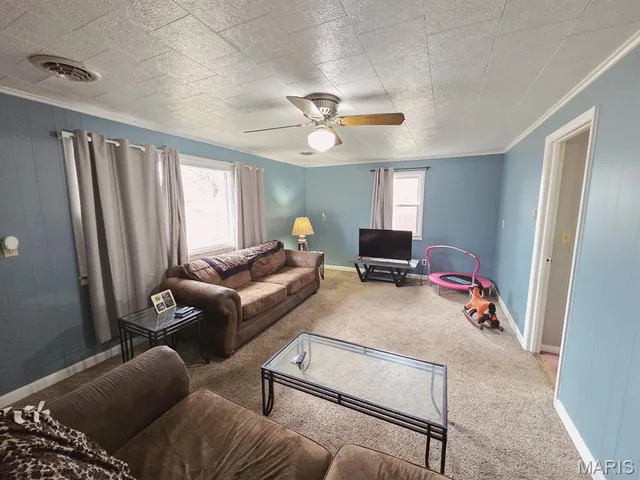 $107,900 | 605 North 5th Street, Canton, MO 63435