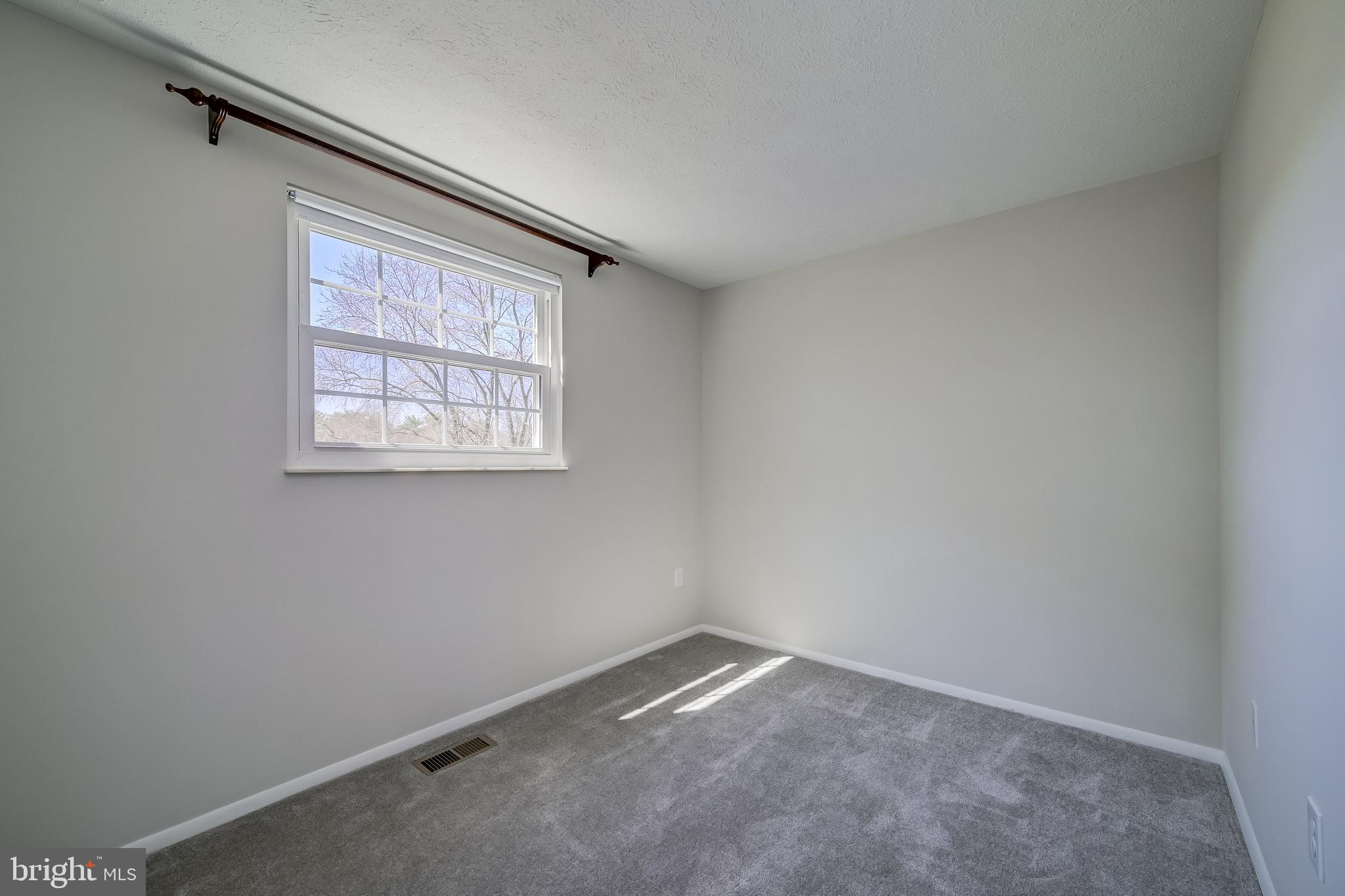 402 Belle Grove Road Gaithersburg, MD 20877 - Photo 35 of 61 Bedroom #2