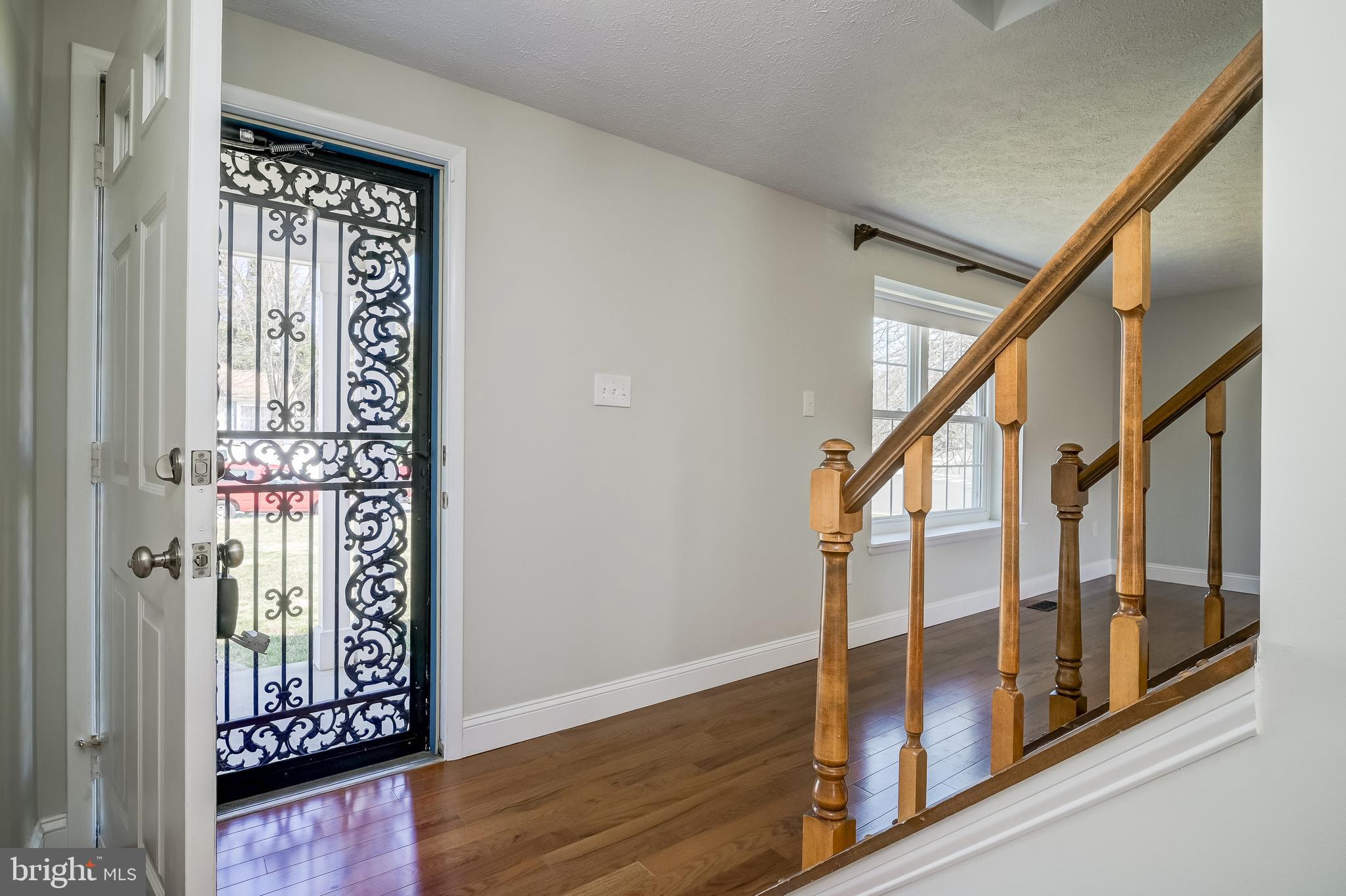 402 Belle Grove Road Gaithersburg, MD 20877 - Photo 8 of 61