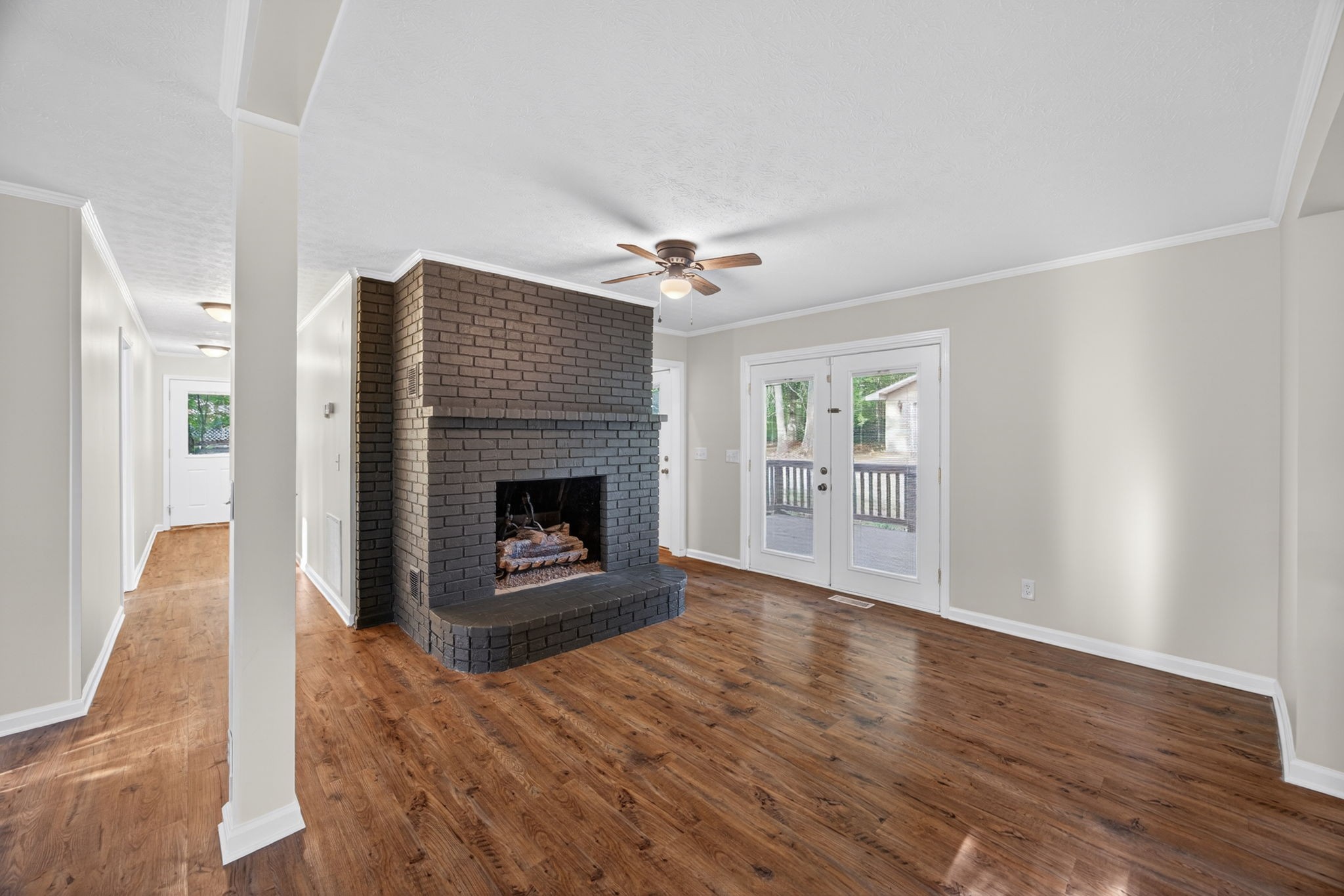 1342 Holladay Road Cookeville, TN 38501 - Photo 4 of 52
