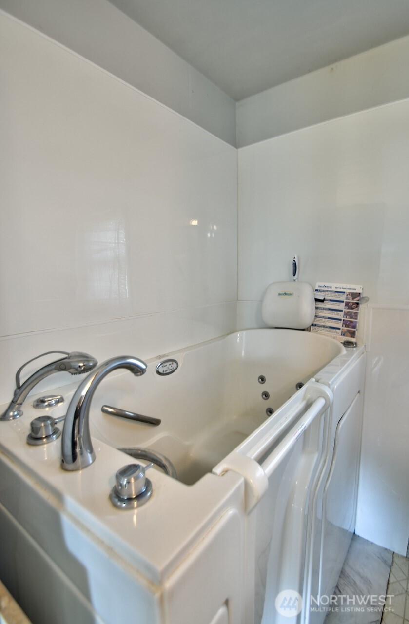 470 Hamilton Road Chehalis, WA 98532 - Photo 9 of 40